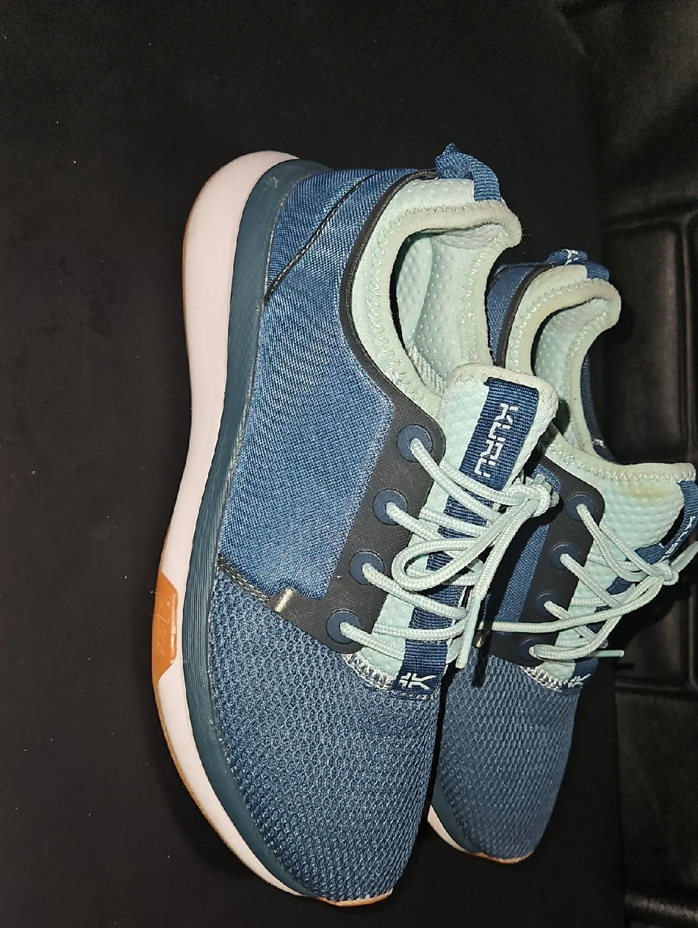 KURU Atom Cloud Blue Athletic Outdoor Trail Comfort Sneakers Size 7.5 Wide